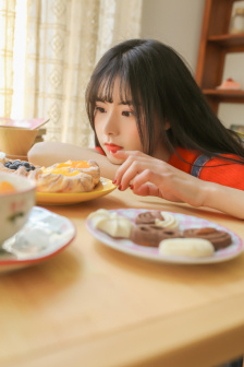 丫头腿张开点就不会疼